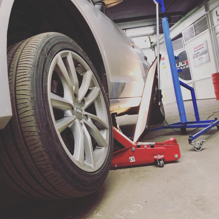 Ultrakuzov - Ремонт и Удаление вмятин без покраски в ЮЗАО - Ultrakuzov